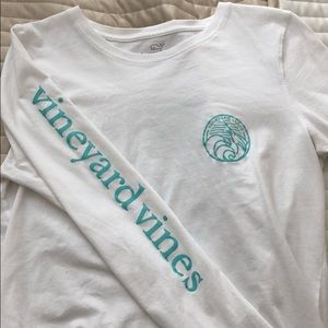 Vineyard Vines Long Sleeved T-shirt